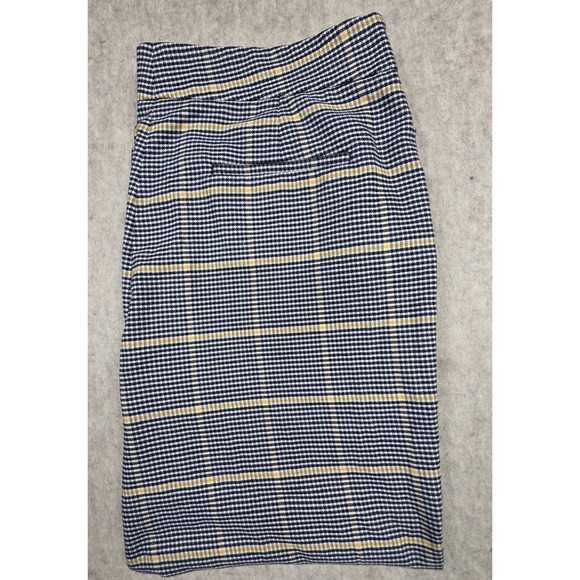 Ann Taylor Pants - Ann Taylor Factory Crop Pants Plaid‎ Black White Yellow Size 16